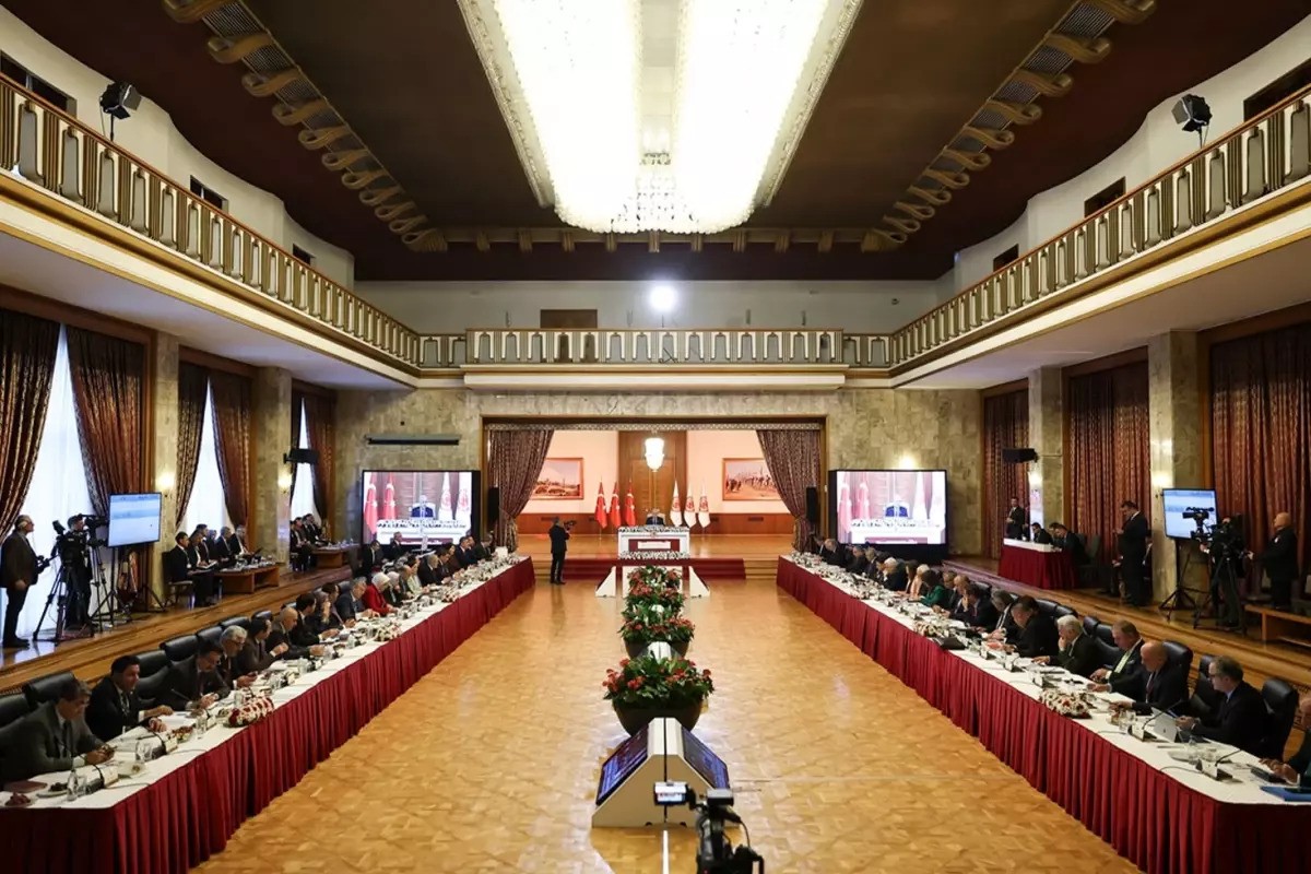 Καυγάς στην τουρκική Βουλή για τα πρακτικά Οτσαλάν στο Ιμραλί